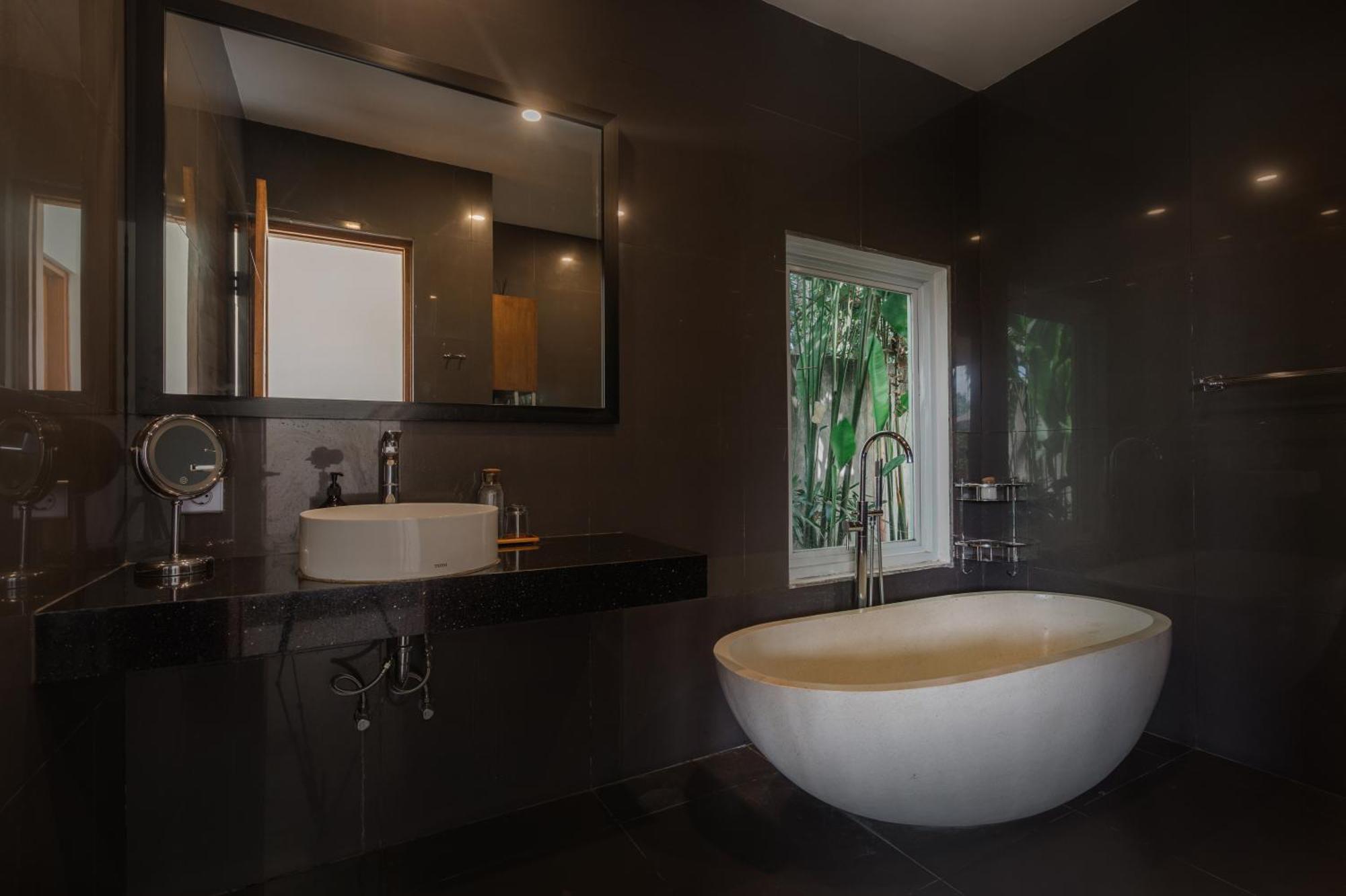Coconut Grove Villa By Betterplace 乌布 外观 照片